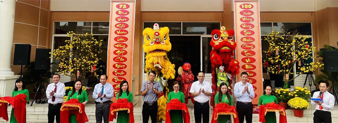 xe thư viện lưu động thông minh